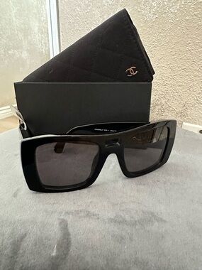 CHANEL Black Oversized Square Sunglasses